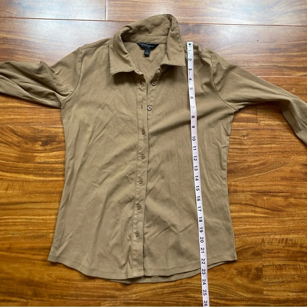 Banana Republic Women Milk Chocolate Collared Ponte Button Top Size Small Casual - Picture 13 of 14